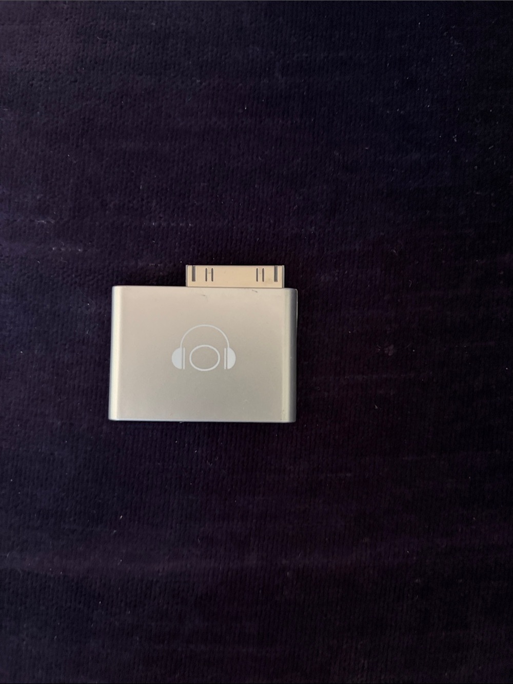Apple Silver iPod Shuffle With Origional Case